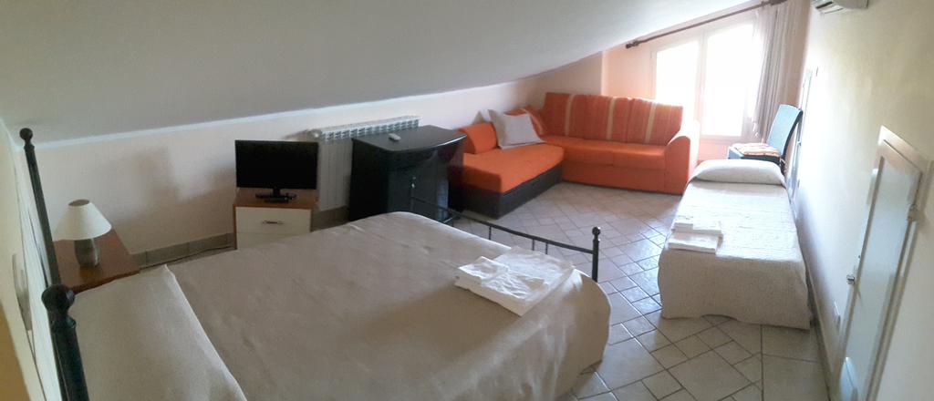 B&B Villa Vittoria Мальє Екстер'єр фото