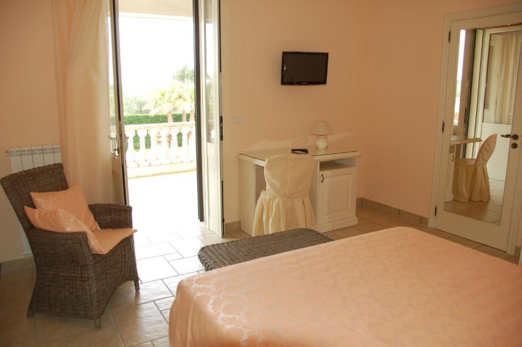 B&B Villa Vittoria Мальє Екстер'єр фото